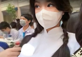 Nện nhau với em yêu khoái khoái