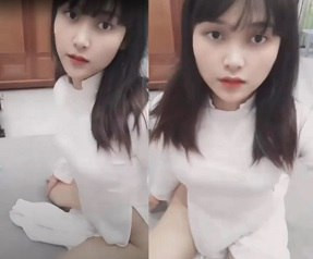 Nữ sinh dâm đãng gạ bạn học đụ nhau